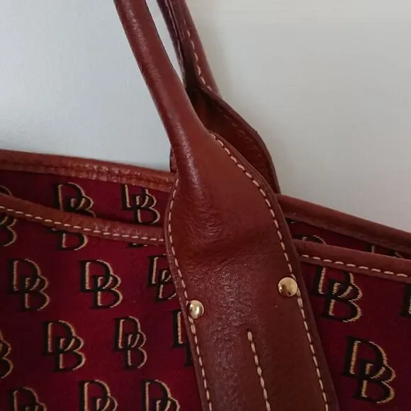 Burgundy Dooney & Bourke logo large tote
